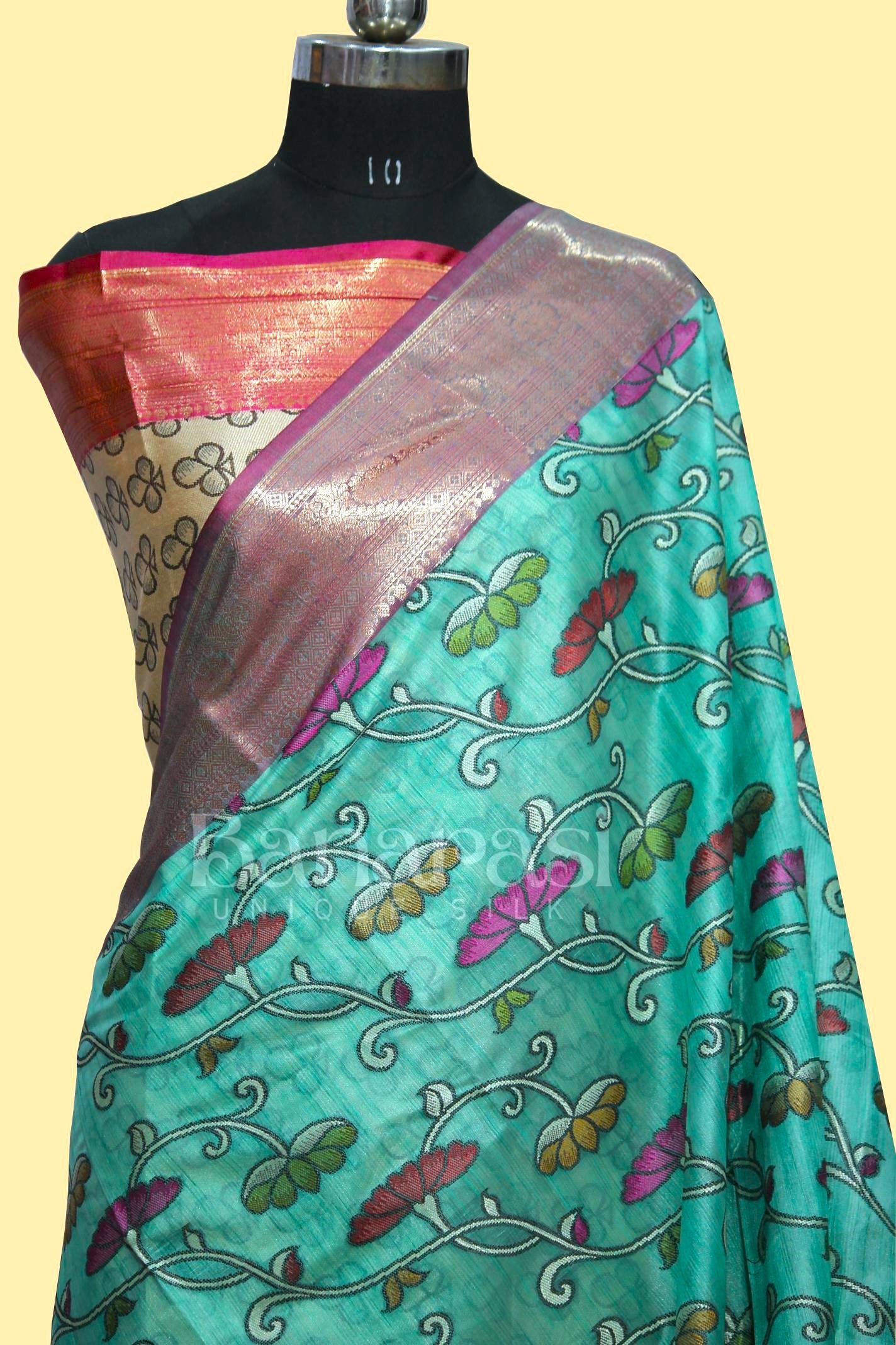 Safaya Green With Pink cottan silk banarasi saree all over weaving with meenakari